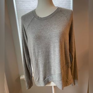 Athleta Size Large Super Soft Sweatshirt